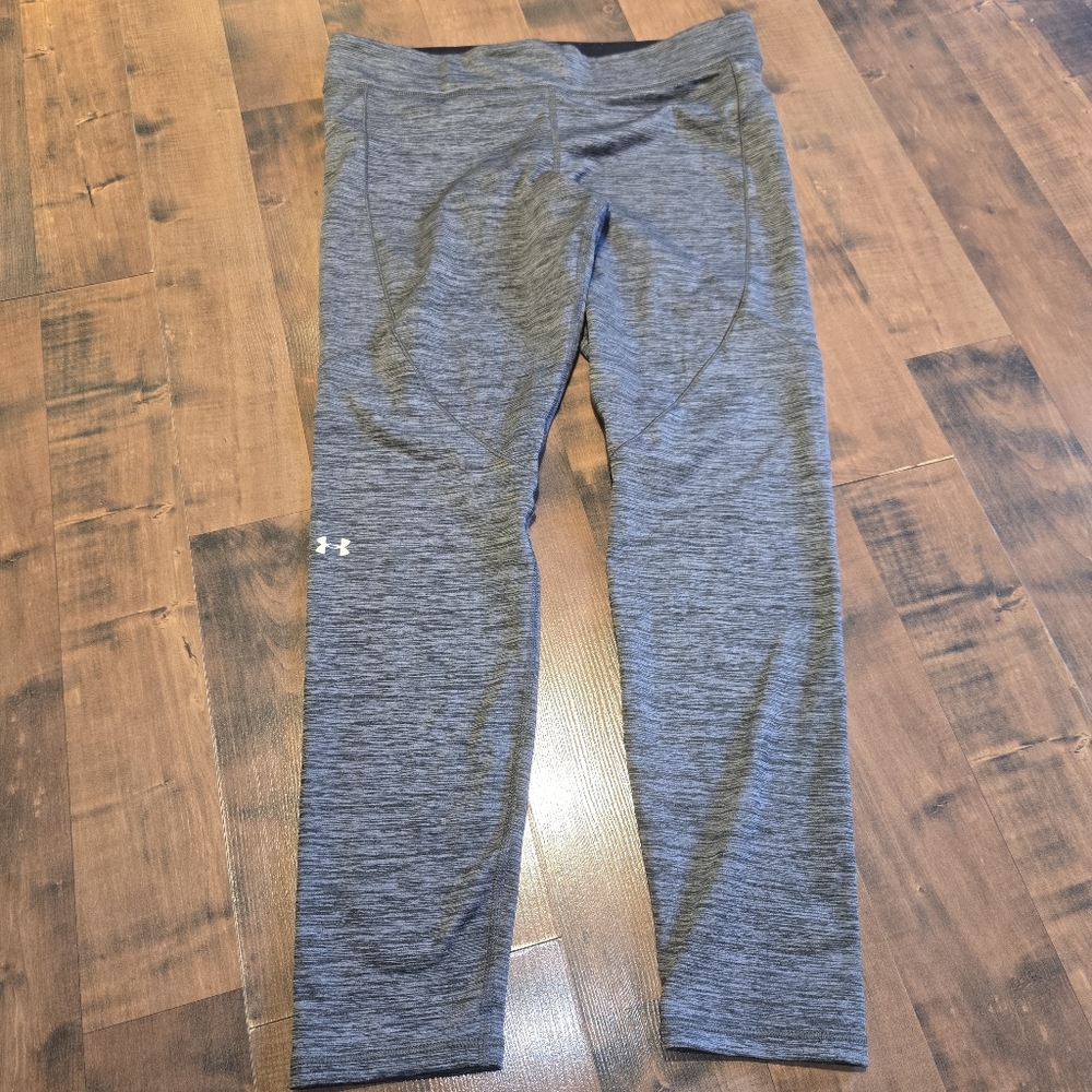 Under Armour Heathered Gray Performance Leggings XL Gorpcore Yoga Hiking Warm